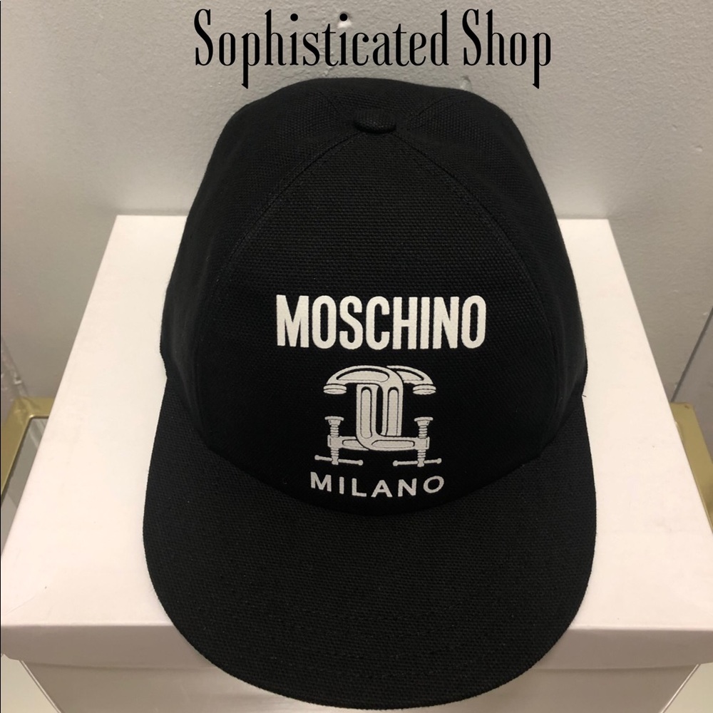 🐻Moschino Cap🐻